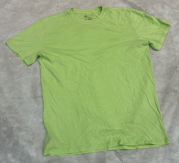 Camiseta básica masculina verde limão